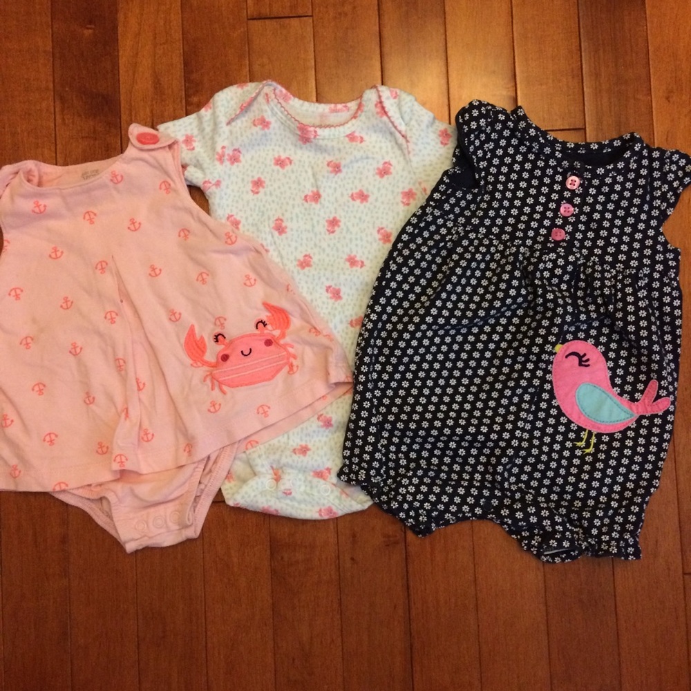 🎉3 for $25🎉 Just One You Carter’s 6M bundle